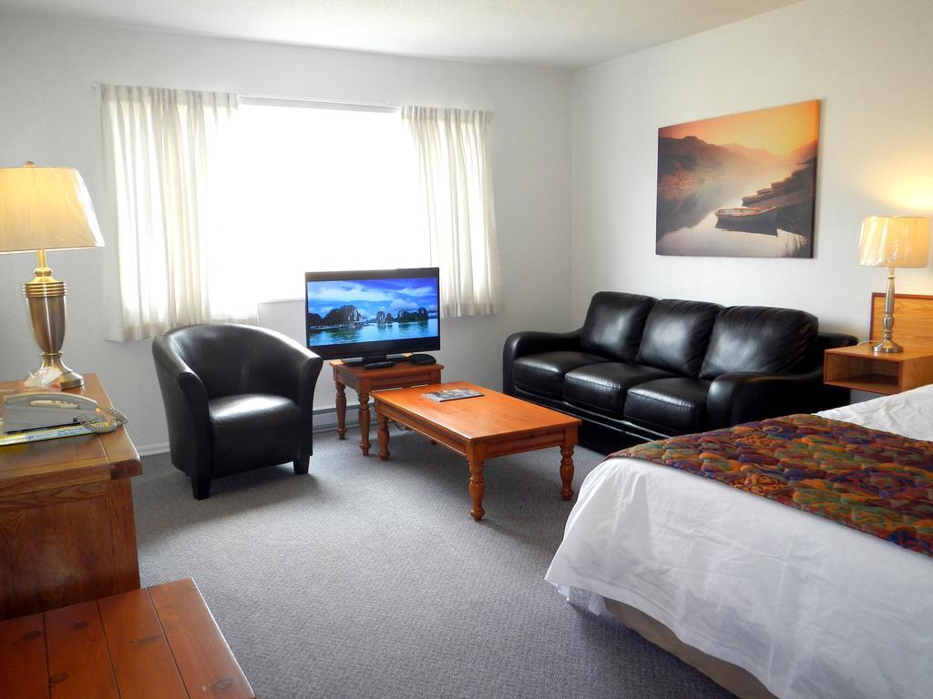 Mayfair Motel Βικτώρια Εξωτερικό φωτογραφία