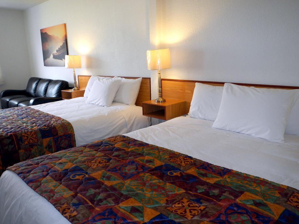 Mayfair Motel Βικτώρια Εξωτερικό φωτογραφία
