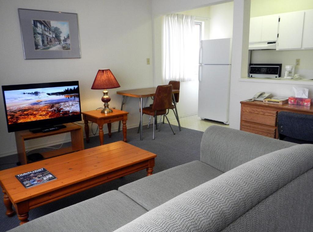 Mayfair Motel Βικτώρια Εξωτερικό φωτογραφία