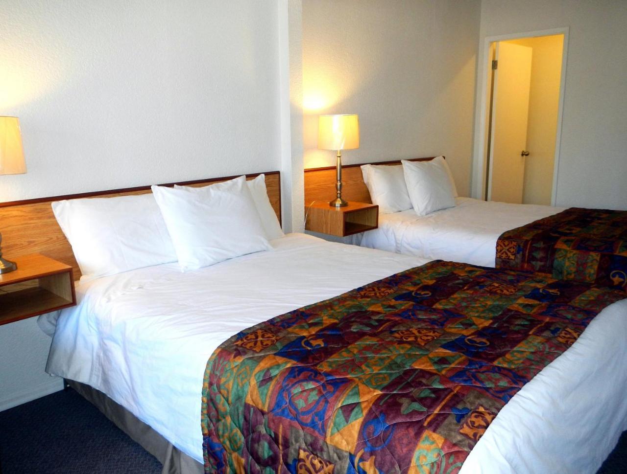 Mayfair Motel Βικτώρια Εξωτερικό φωτογραφία