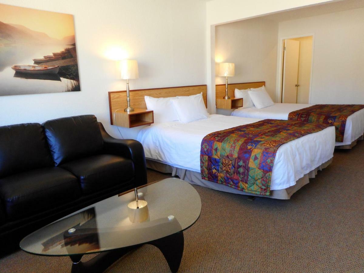 Mayfair Motel Βικτώρια Εξωτερικό φωτογραφία