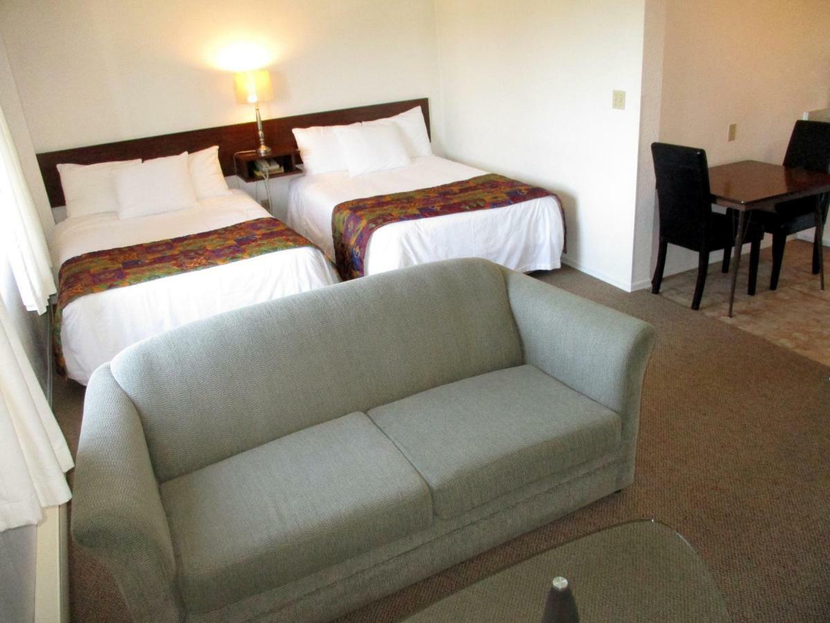 Mayfair Motel Βικτώρια Εξωτερικό φωτογραφία
